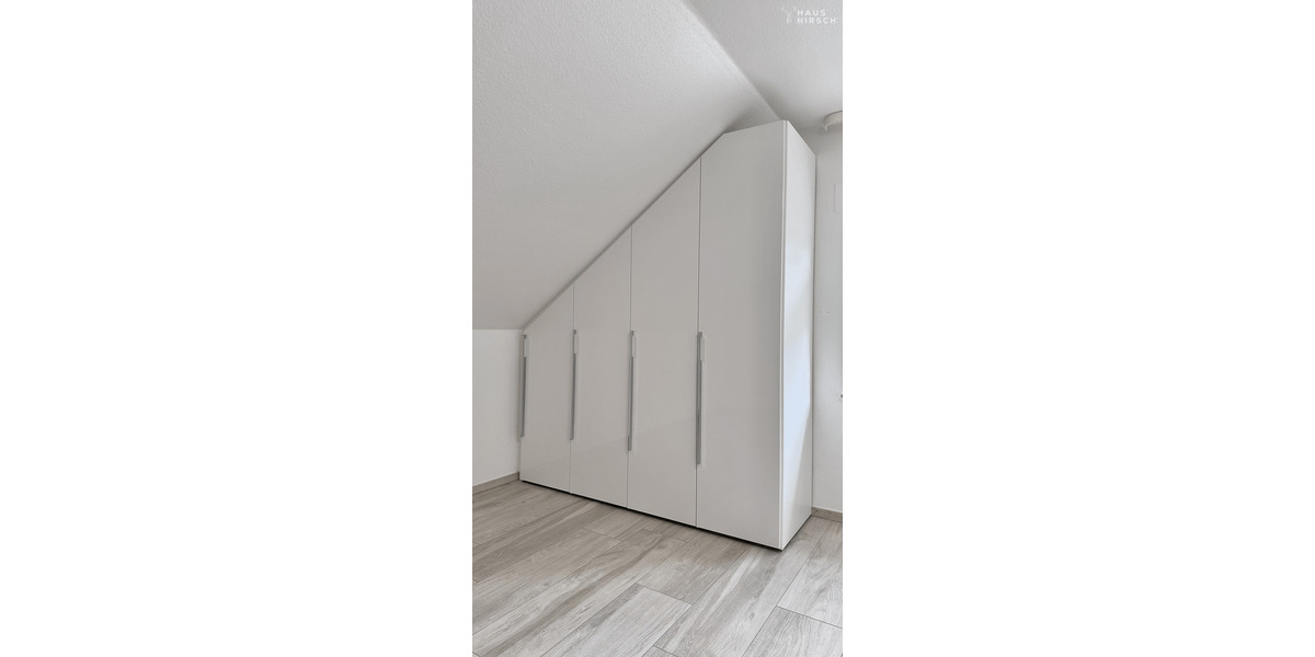 Etagenwohnung Ratingen West - 2 Zimmer, 117 m&sup2;, 1.530&euro; | Angebot:25724943