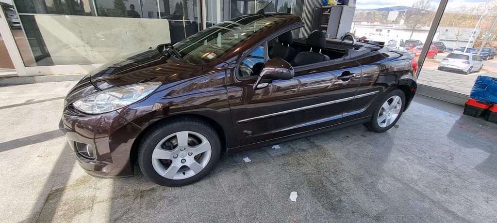 Peugeot 207 84.841 km 6.100 &euro; Waldems 65529