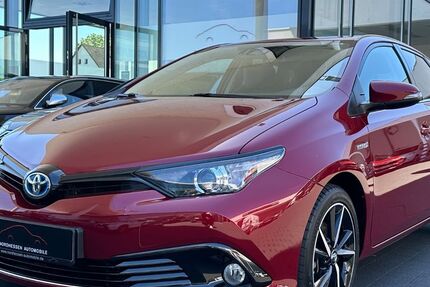 Toyota Auris 62.892 km 15.780 &euro; Kassel 34123