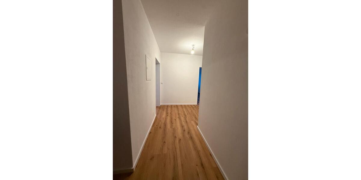 Etagenwohnung Wunsiedel - 4 Zimmer, 104 m&sup2;, 870&euro; | Angebot:25614800