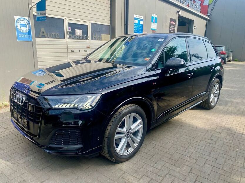 Q7