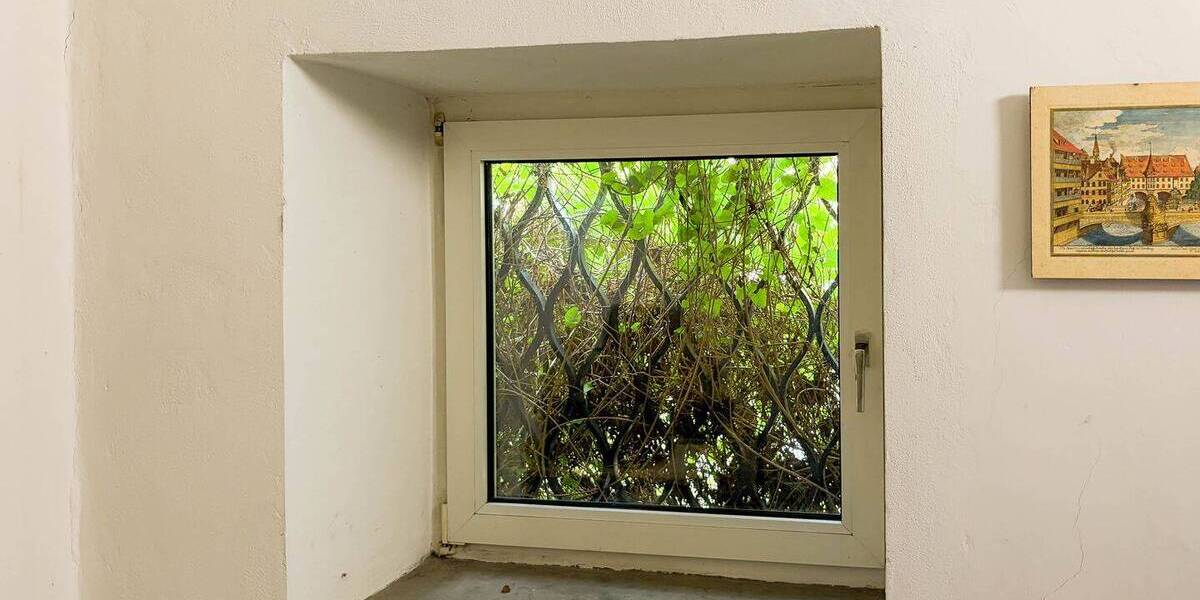 Gewerbeobjekt Hof Innenstadt - 8 Zimmer, 340.000&euro; | Angebot:26799035