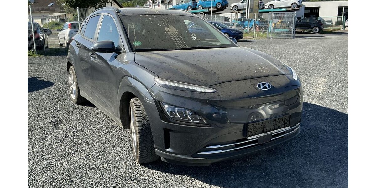 Hyundai KONA 44.727 km 23.500 &euro; Eitorf 53783