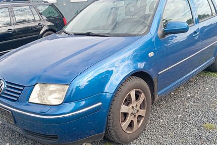 VW Bora 285.000 km 699 € Mittenwalde 15749