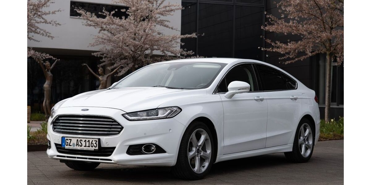 Ford Mondeo 112.200 km 13.990 &euro; Burgau 89331