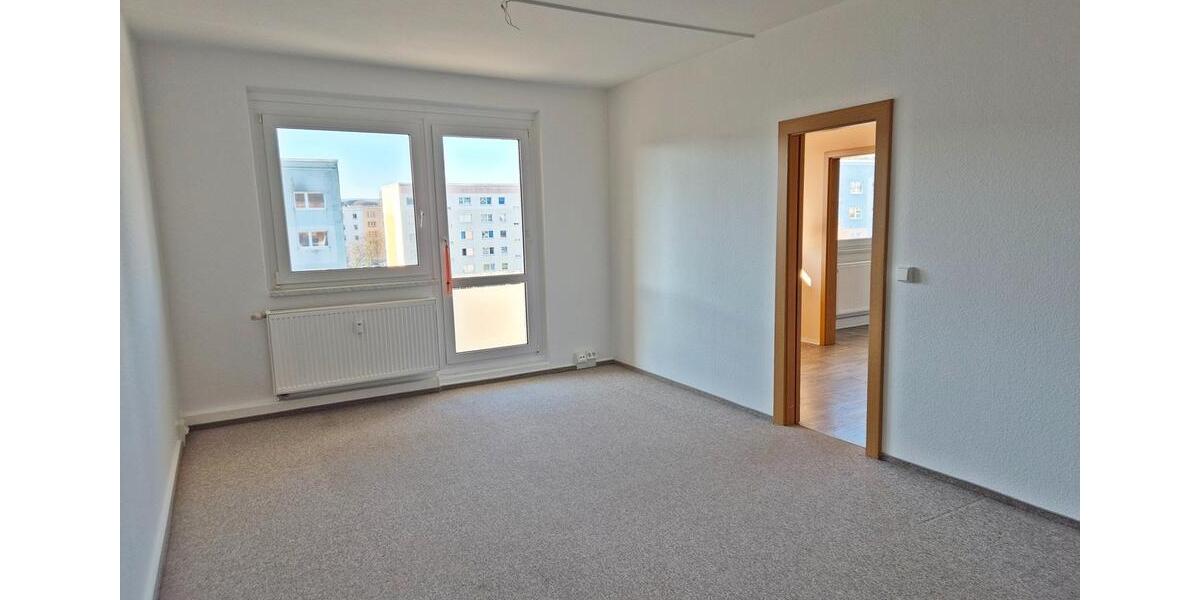 Etagenwohnung Kirchberg - 6 Zimmer, 126 m&sup2;, 599&euro; | Angebot:26193254