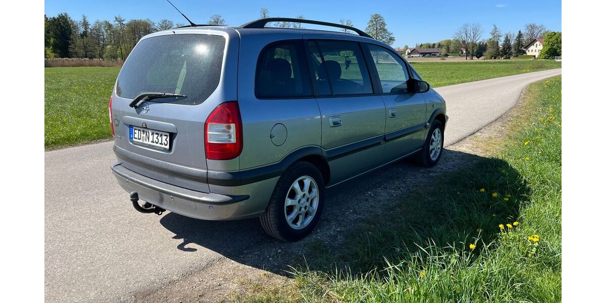 Opel Zafira 164.000 km 4.000 &euro; Erding 85435