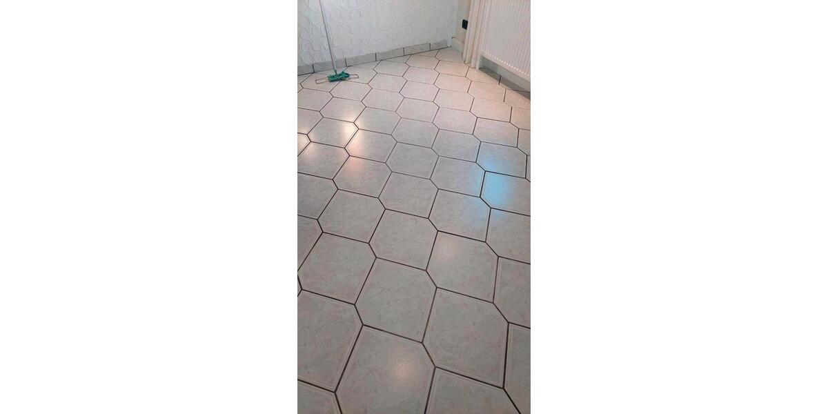 Etagenwohnung Merchweiler - 3 Zimmer, 65 m&sup2;, 600&euro; | Angebot:26592861