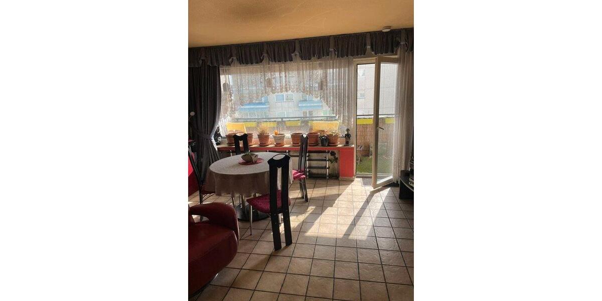 Etagenwohnung Wesel - 3 Zimmer, 83 m&sup2;, 110.000&euro; | Angebot:26951468