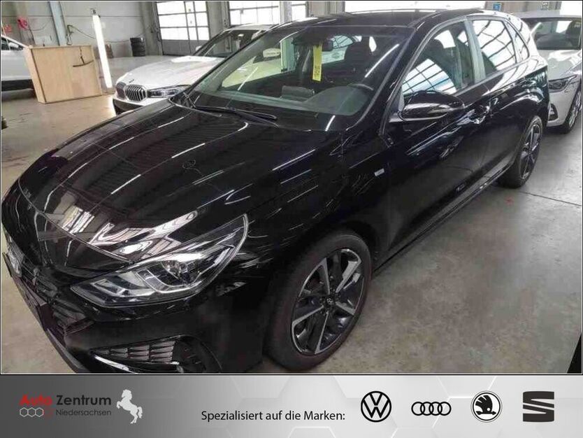 i30