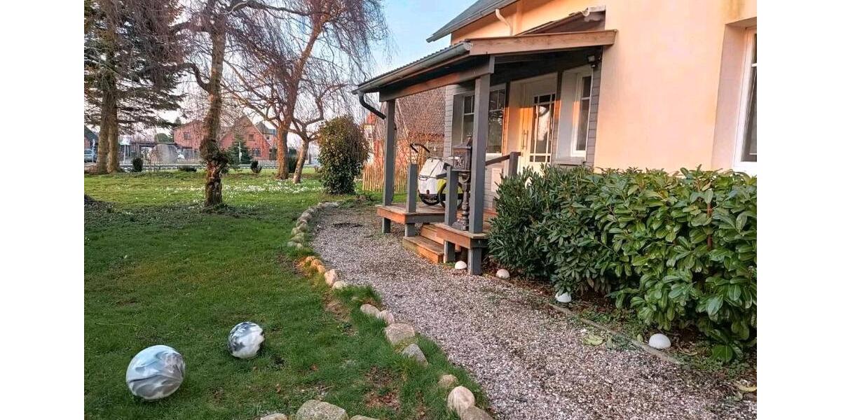 Villa Schleswig - 6 Zimmer, 170 m&sup2;, 1.595&euro; | Angebot:26401097