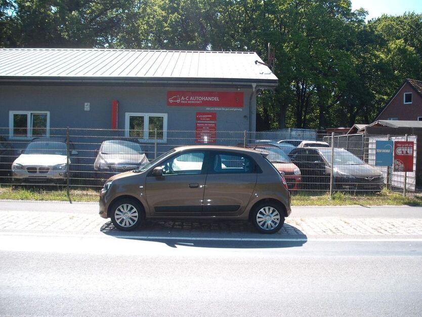 Renault Twingo 71.714 km 6.599 € Loxstedt-Hahnenknoop 27612