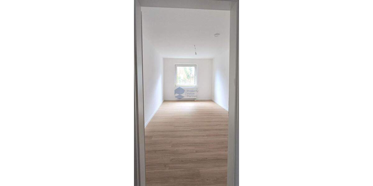 Etagenwohnung Barsinghausen - 4 Zimmer, 132 m&sup2;, 1.195&euro; | Angebot:25679878