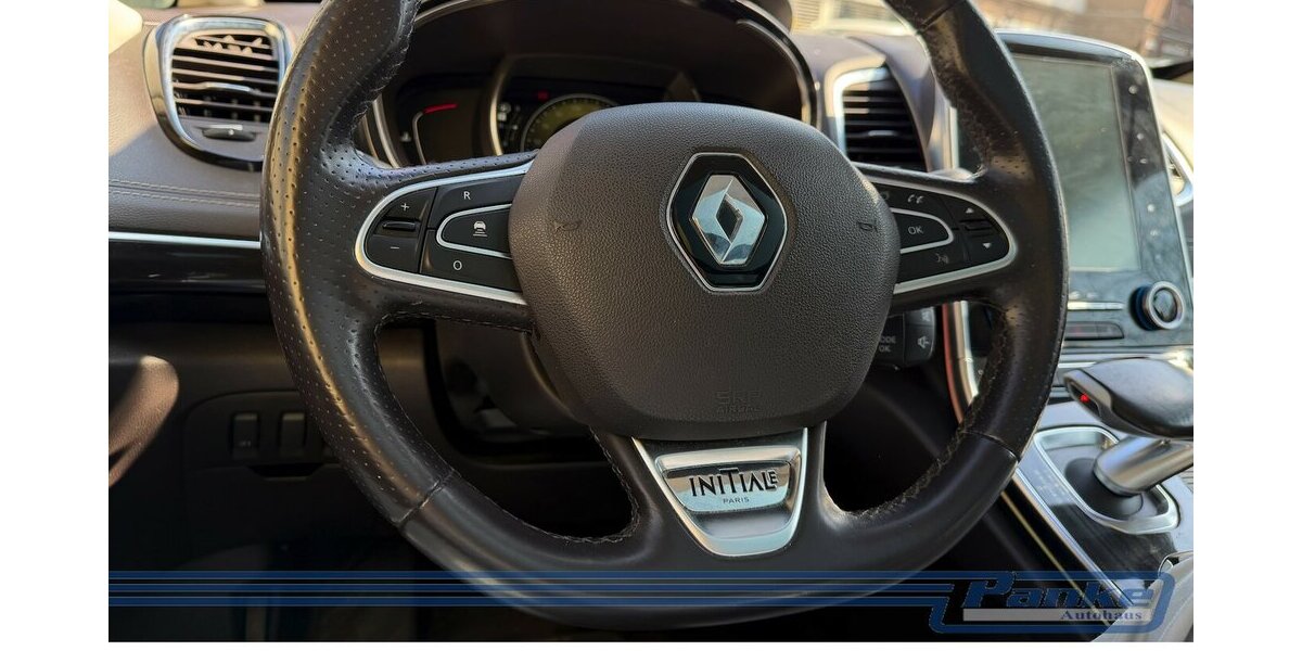 Renault Espace Initiale Paris*Pano*7-Sitz*HUD*TV*1-Hand* 141.944 km 16.490 &euro; Berlin 13187