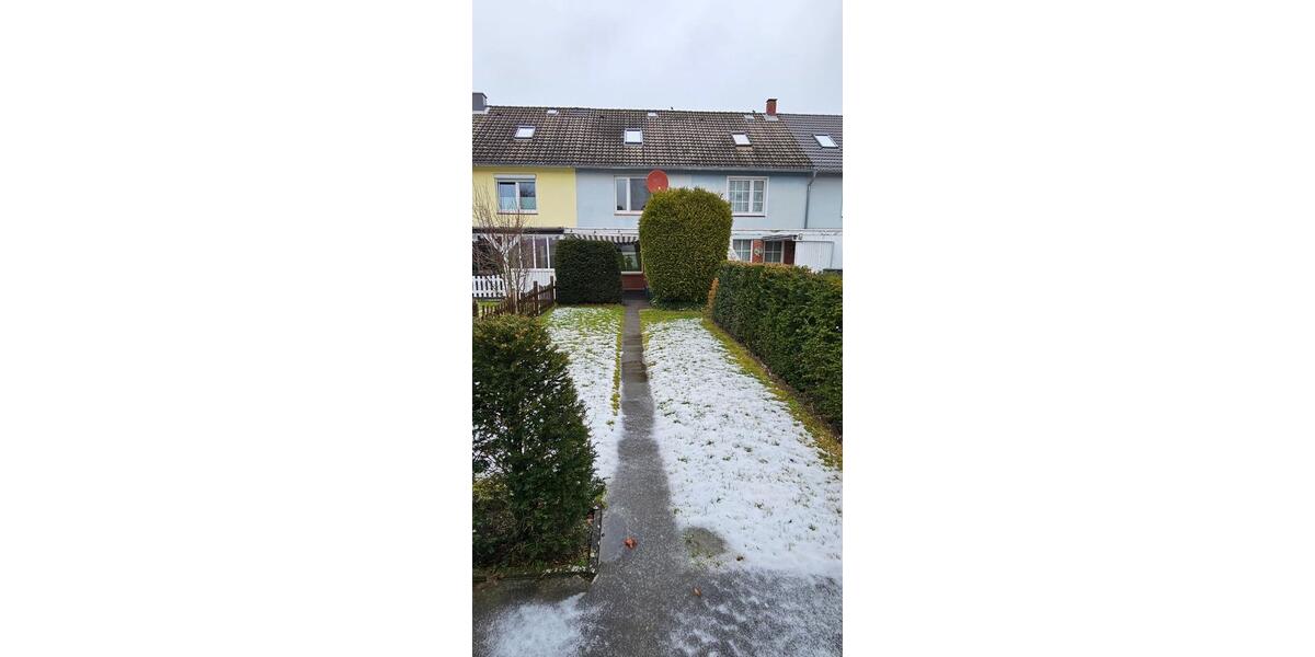 Reihenhaus Wahlstedt - 3 Zimmer, 93 m&sup2;, 209.000&euro; | Angebot:26114357