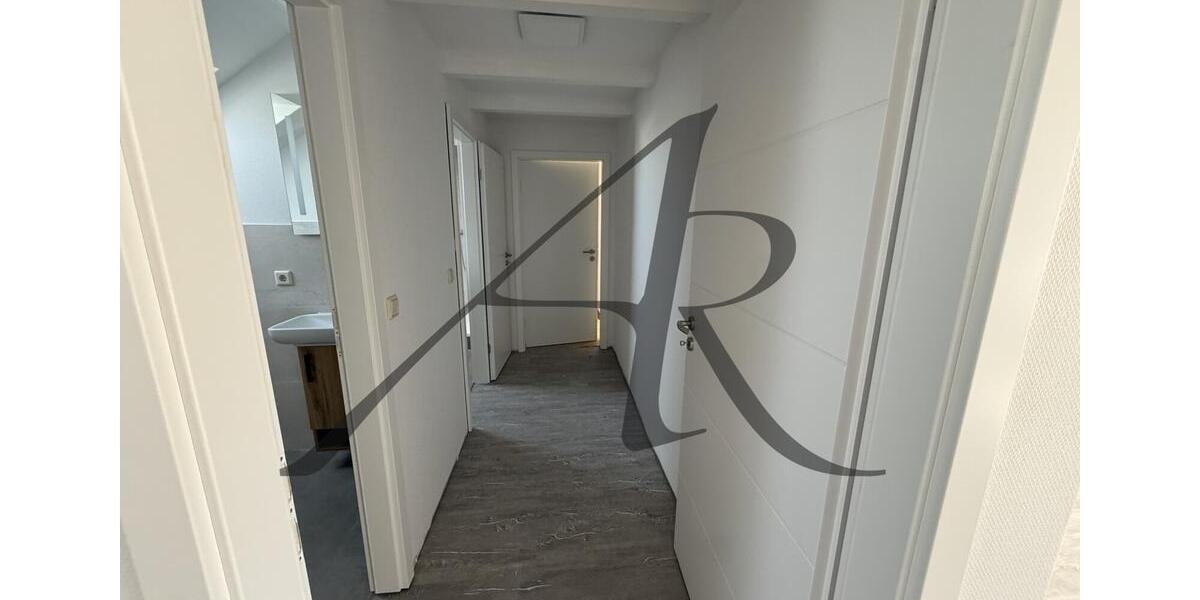 Etagenwohnung Tangerhütte - 3 Zimmer, 80 m&sup2;, 600&euro; | Angebot:23471110