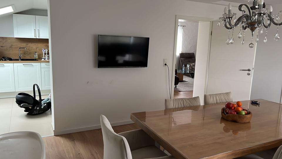 Dachgeschoßwohnung Illingen - 5 Zimmer, 110 m&sup2;, 850&euro; | Angebot:26302678