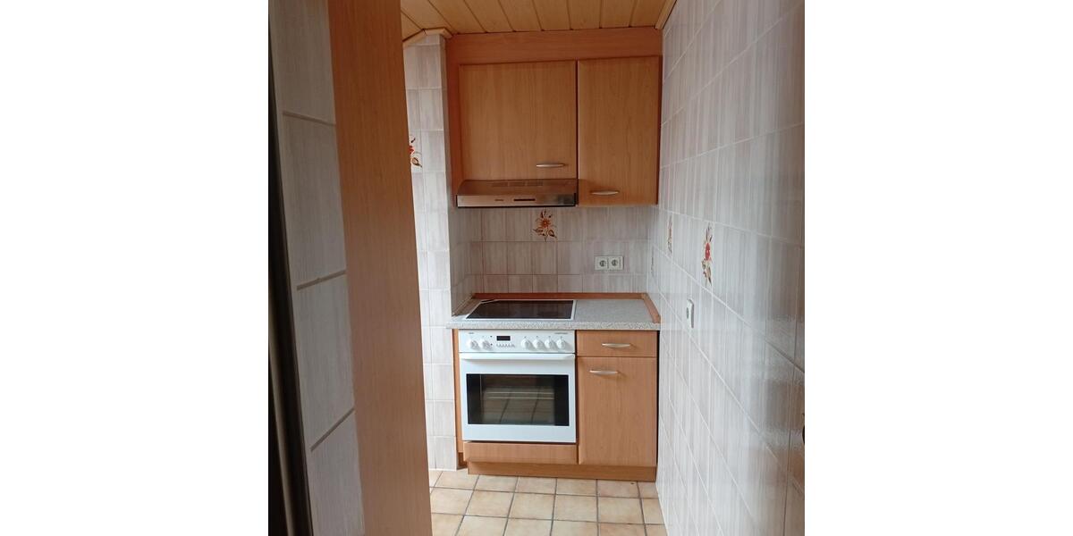 Etagenwohnung Kalbach - 3 Zimmer, 80 m&sup2;, 650&euro; | Angebot:26577810