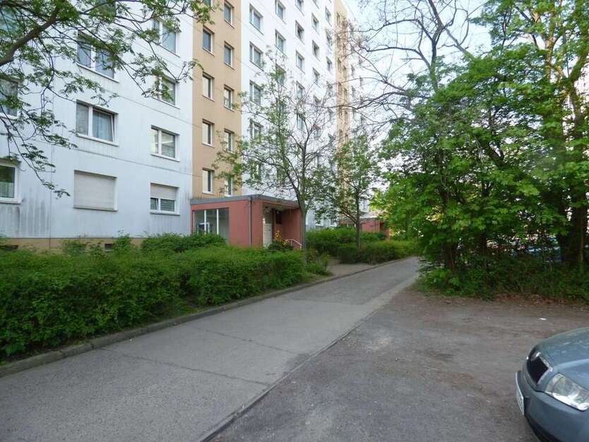 Wohnung zum Kaufen in Berlin-Lichtenberg 169.000 € 60.26 m²