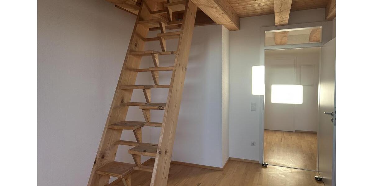 Dachgeschoßwohnung Karlshuld - 3 Zimmer, 140 m&sup2;, 1.250&euro; | Angebot:25145331