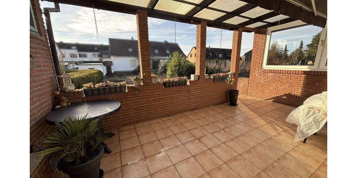 Reihenendhaus Sehnde - 5 Zimmer, 145 m&sup2;, 360.000&euro; | Angebot:25203729