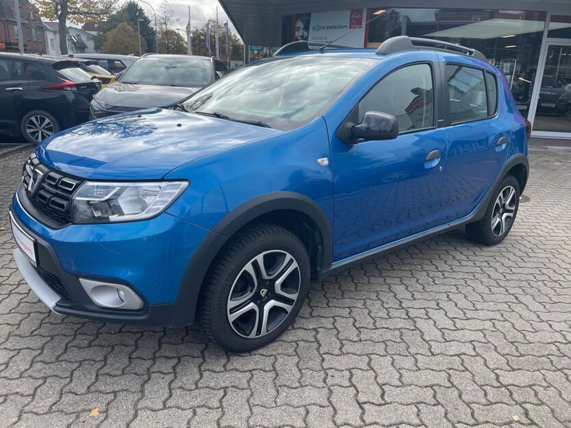 Dacia Sandero 50.000 km 12.990 € Lübeck 23554