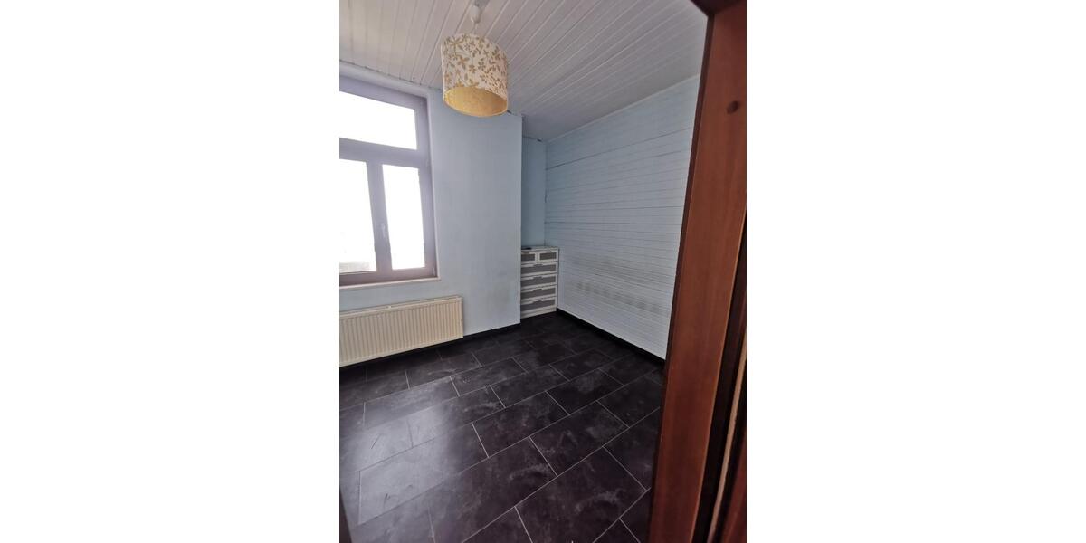 Mehrfamilienhaus, Wohnhaus Bremerhaven - 13 Zimmer, 352 m&sup2;, 350.000&euro; | Angebot:27067323
