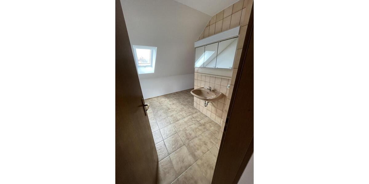 Dachgeschoßwohnung Wüstenrot - 2 Zimmer, 74 m&sup2;, 625&euro; | Angebot:25613597