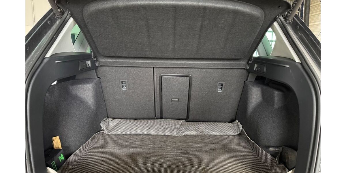 Seat Ateca 40.000 km 33.500 &euro; Maselheim 88437