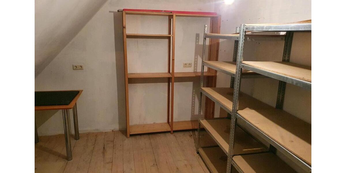 Etagenwohnung Hamberge - 3 Zimmer, 95 m&sup2;, 950&euro; | Angebot:25207815