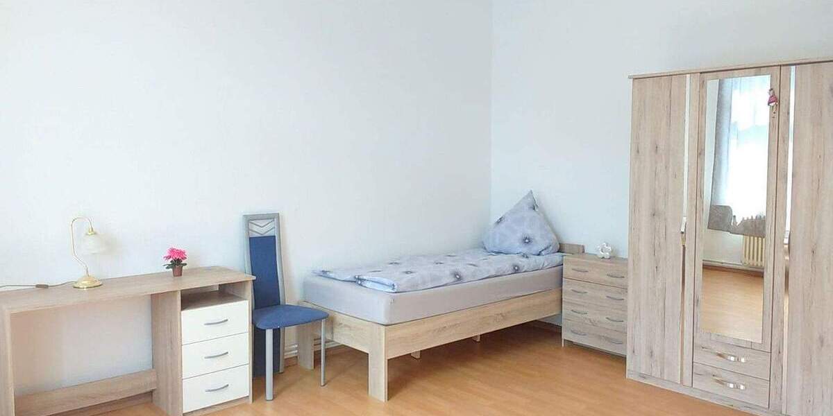 Etagenwohnung Plauen Stadtmitte - 4 Zimmer, 90 m&sup2;, 59.000&euro; | Angebot:25745243