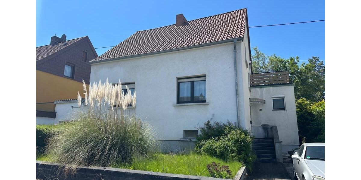 Einfamilienhaus Wadgassen - 7 Zimmer, 141 m&sup2;, 220.000&euro; | Angebot:26951364