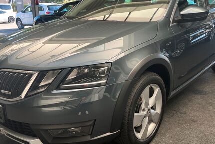Skoda Octavia 92.000 km 18.990 € Minden 32425