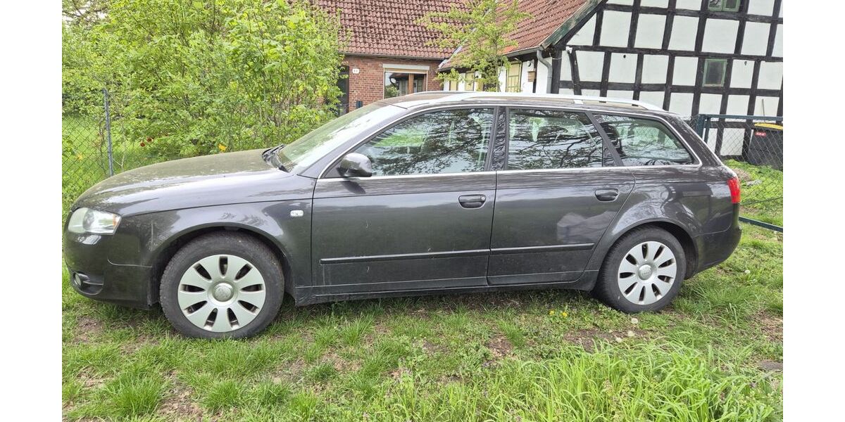 Audi A4 224.095 km 2.499 &euro; Espelkamp 32339