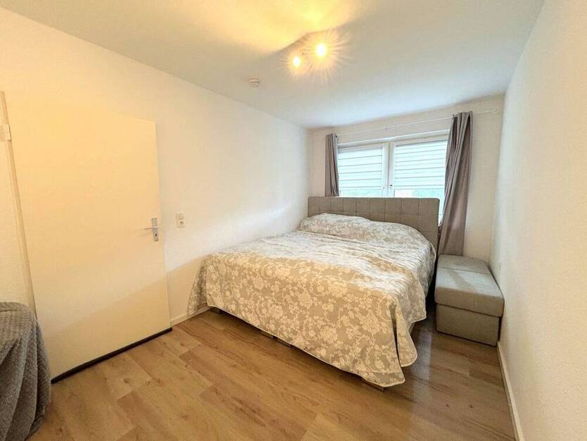 Erdgeschoßwohnung in Alt-Stuhr - mit Terrasse und Gartenhaus!