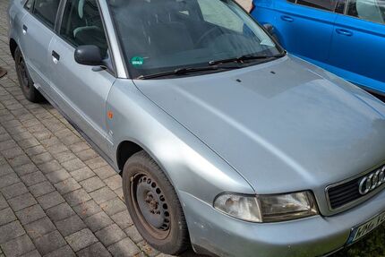 Audi A4 131.274 km 2.300 € Weilheim 82362