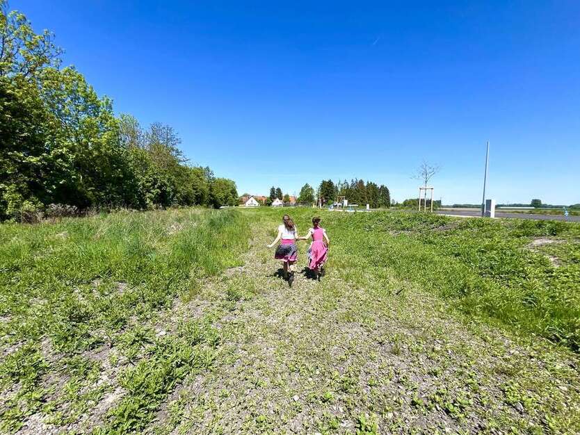 Grundstück zu verkaufen in Eichenried 447.440 € 376 m²