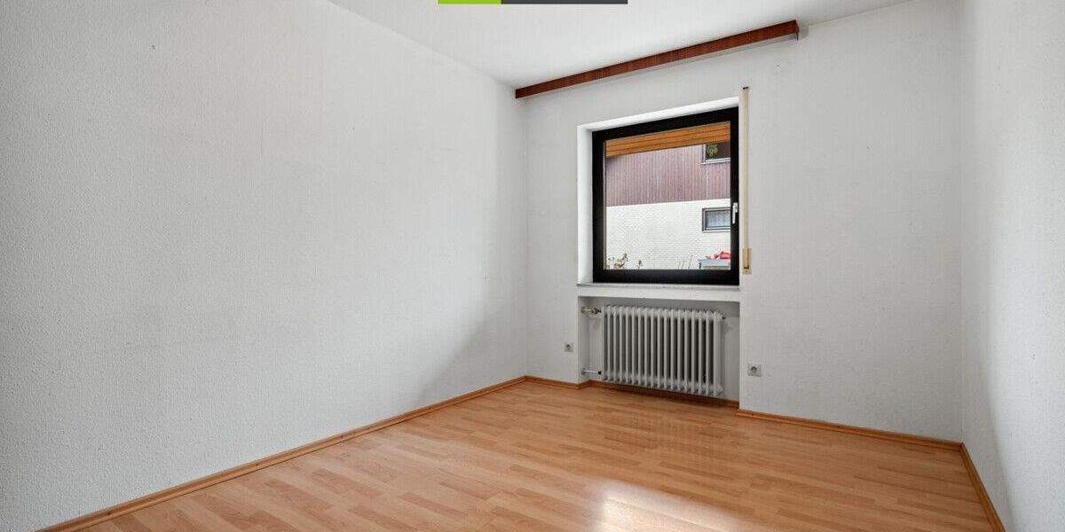 Mehrfamilienhaus, Wohnhaus Biberach an der Riß Biberach - 6 Zimmer, 206 m&sup2;, 698.000&euro; | Angebot:25693508