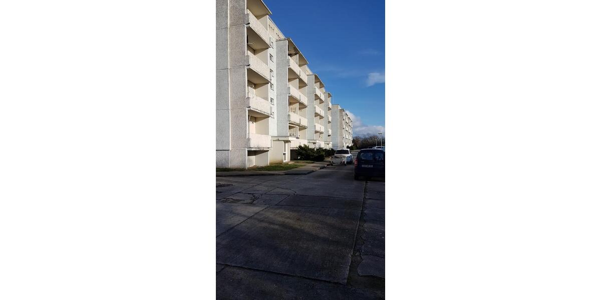 Etagenwohnung Tutow - 6 Zimmer, 124 m&sup2;, 650&euro; | Angebot:26084804