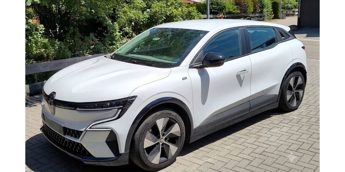 Renault Megane E-TECH 101.000 km 21.200 &euro; Bolsterlang 87538