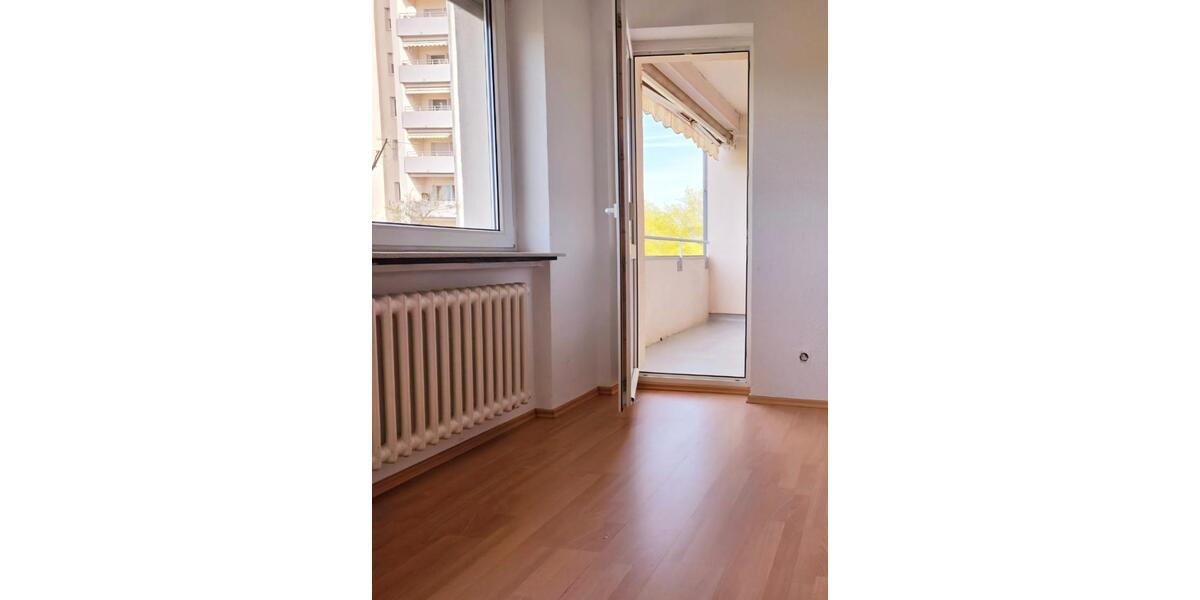 Etagenwohnung Ludwigshafen am Rhein Rheingönheim - 2 Zimmer, 60 m&sup2;, 164.000&euro; | Angebot:26429556