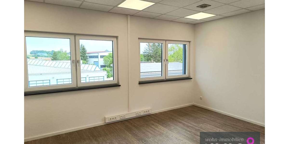 Büro in Schrobenhausen 1.360 € 113.5 m² zimmer