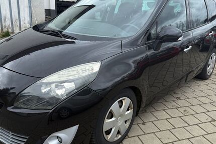 Renault Scenic 164.000 km 2.990 &euro; ERTINGEN 88521