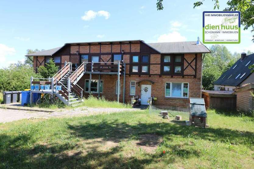 Haus zum Kaufen in Hohenfelde 460.000 € 263 m²