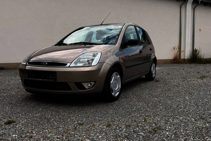 Ford Fiesta 94.681 km 3.500 &euro; Heidenau 01809