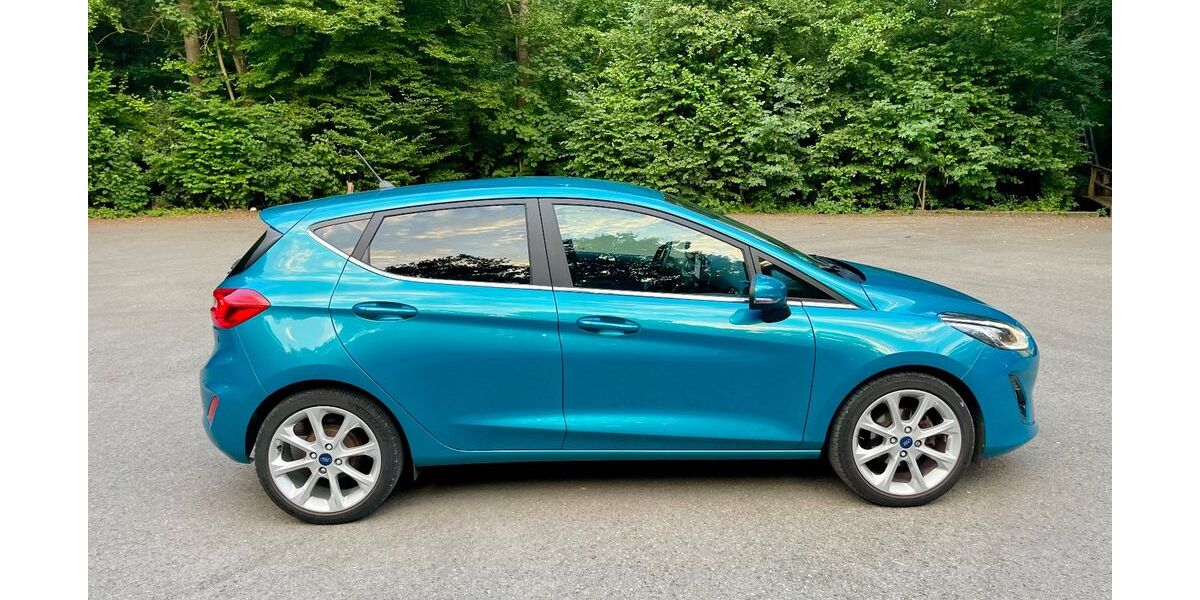 Ford Fiesta 65.700 km 9.700 &euro; Steinheim 71711