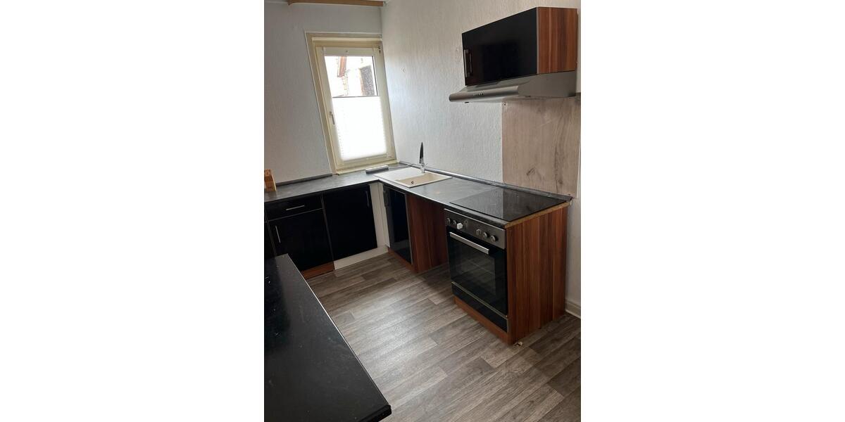 Etagenwohnung Volkmarsen - 4 Zimmer, 107 m&sup2;, 750&euro; | Angebot:26548803