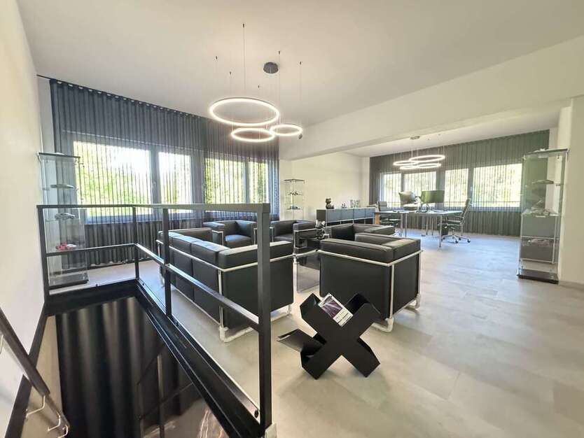 Büro in Krailling 2.100.000 € 666 m²
