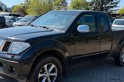 Nissan Navara 249.000 km 3.800 &euro; Seelze 30926