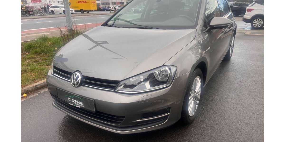 VW Golf 33.000 km 11.300 &euro; Nürnberg 90449